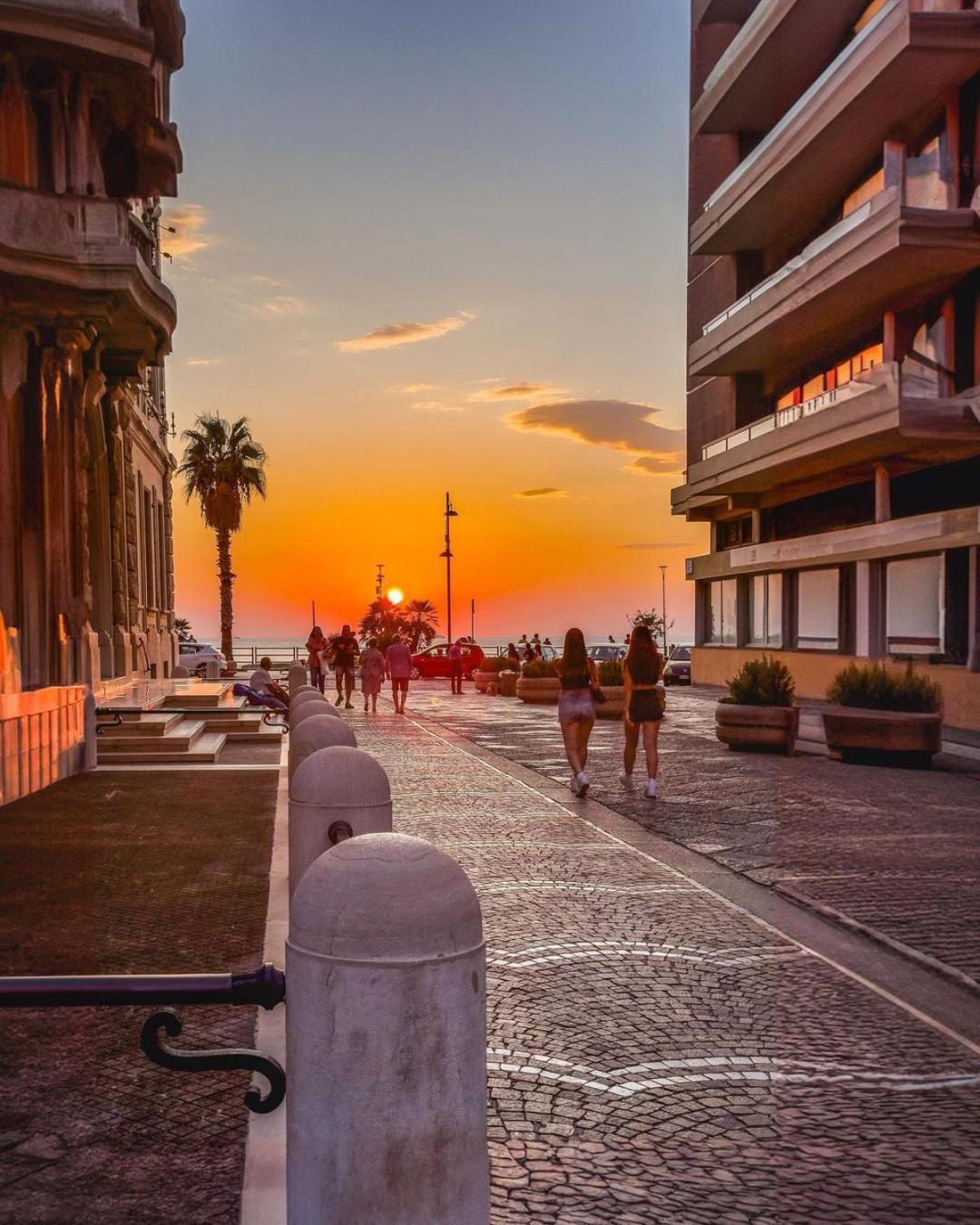 Apartamento La Residenza Del Marchese Castellammare di Stabia Exterior foto